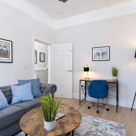 Modern & Stylish Home At The Corner Of Famous Penny Lane In Λίβερπουλ Εξωτερικό φωτογραφία